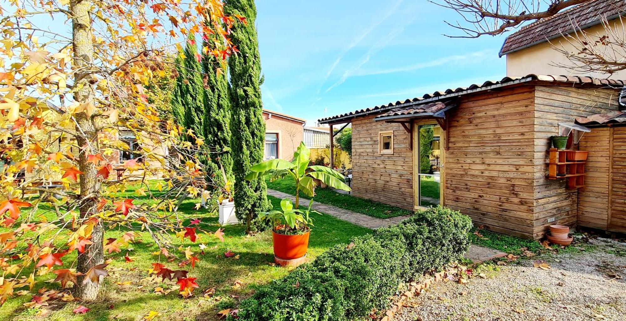 Cabane Cote Jardin Toulouse Exterior photo